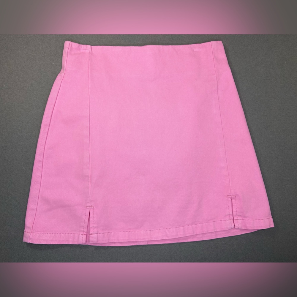 Brandy Melville Pink Women's Skirt size small